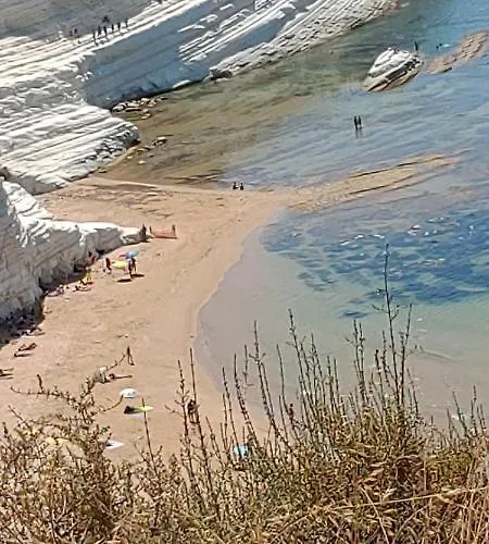 Nyaraló Abbacari